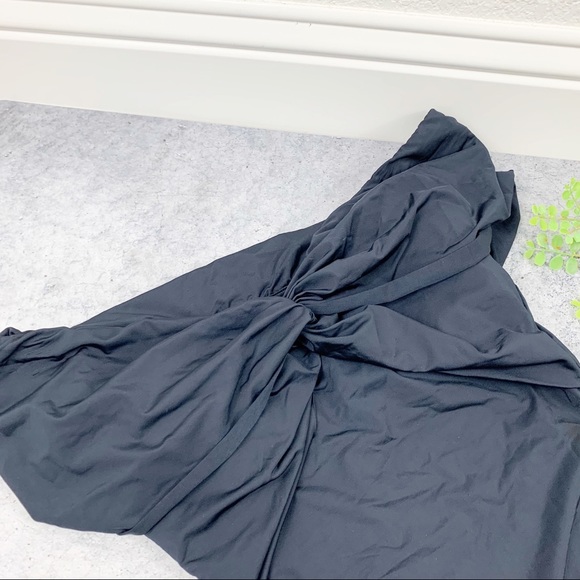 Trina Turk Getaway Solids Twist Bandeau One Piece - Picture 3 of 10